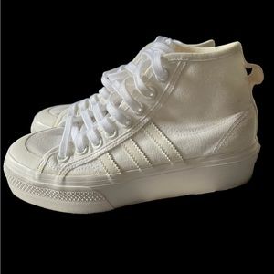 ADIDAS Originals Womens Nizza Platform Sneakers size 6.5 gently used